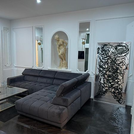 Luxurious Apartment In The Centre Of Wina Bagian luar foto