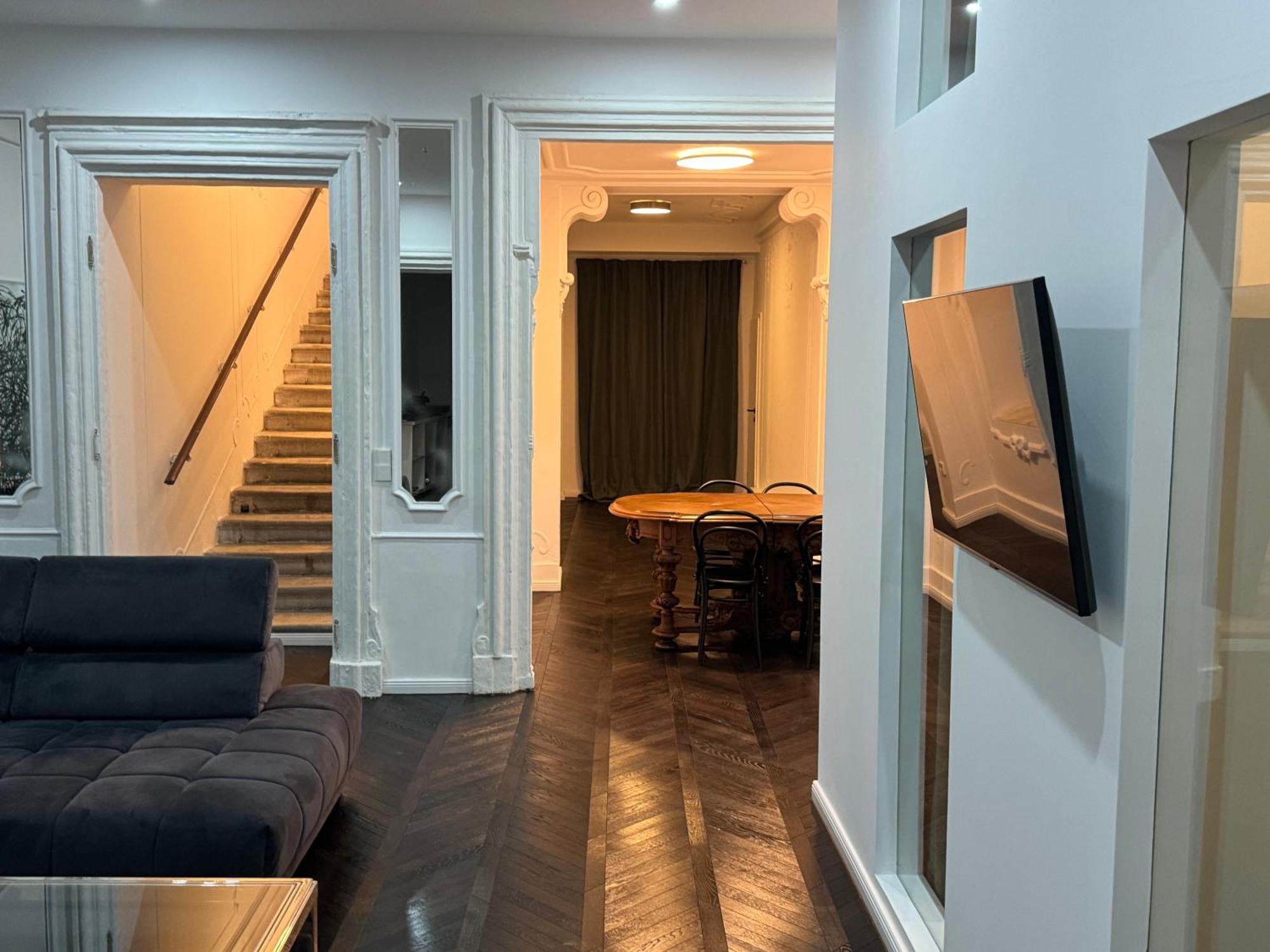 Luxurious Apartment In The Centre Of Wina Bagian luar foto